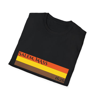 Retro Salem, Mass T-Shirt - Vintage Style Clothing, Casual Wear, Gift Idea for Travelers, Unisex Graphic Tee, Autumn Fashion