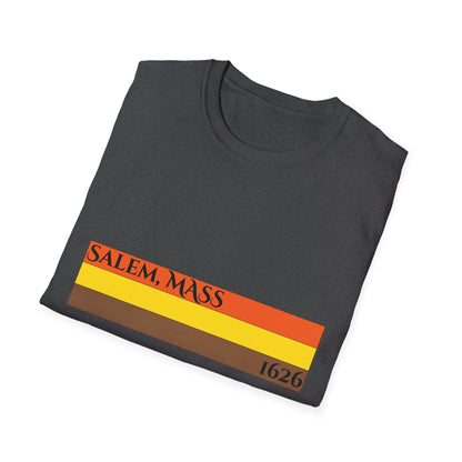 Retro Salem, Mass T-Shirt - Vintage Style Clothing, Casual Wear, Gift Idea for Travelers, Unisex Graphic Tee, Autumn Fashion