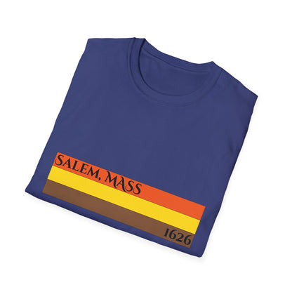Retro Salem, Mass T-Shirt - Vintage Style Clothing, Casual Wear, Gift Idea for Travelers, Unisex Graphic Tee, Autumn Fashion