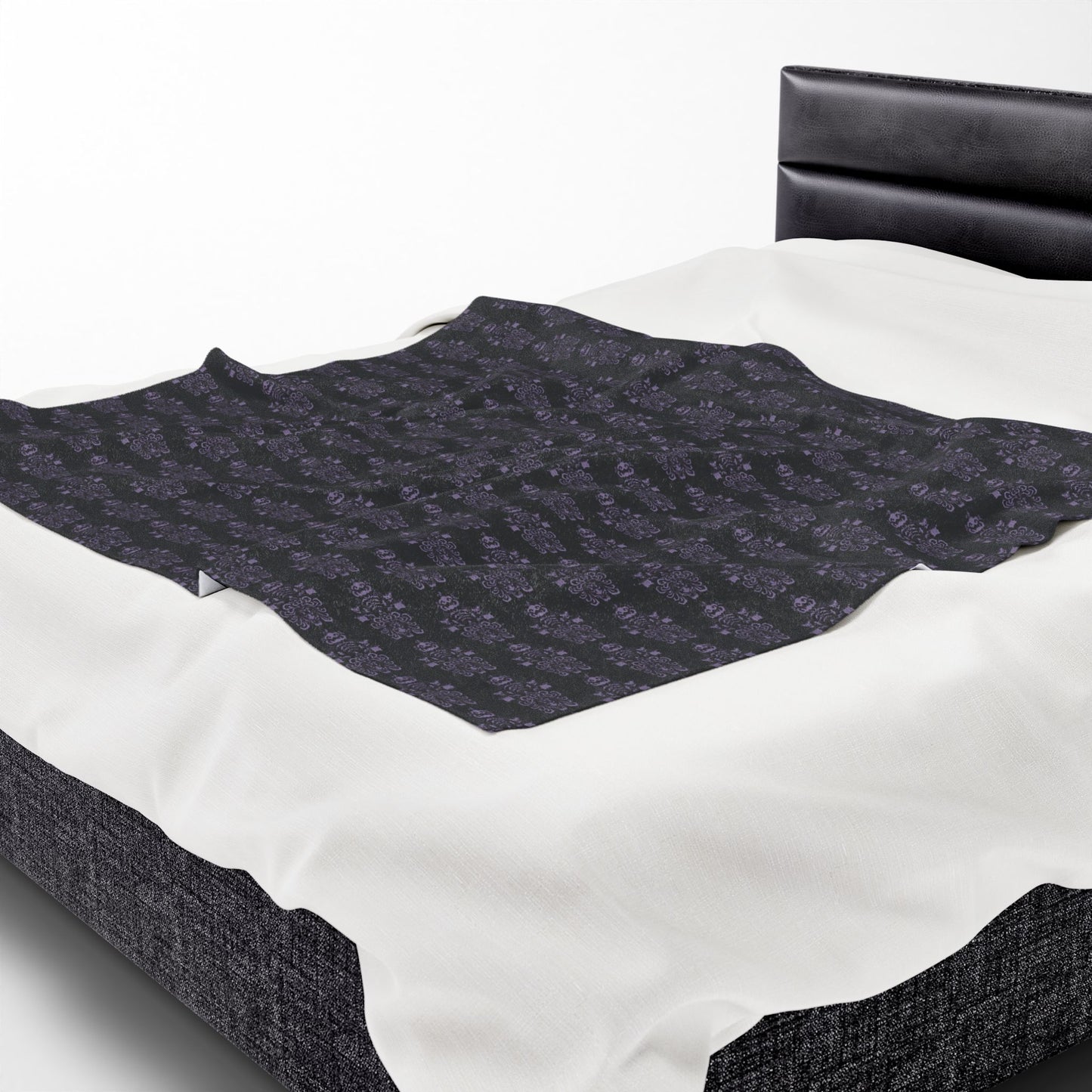BORAH!'s Haunted Mansion Blanket (Black/Purple)